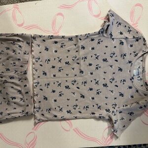 Old Navy Beige Floral Ribbed Top